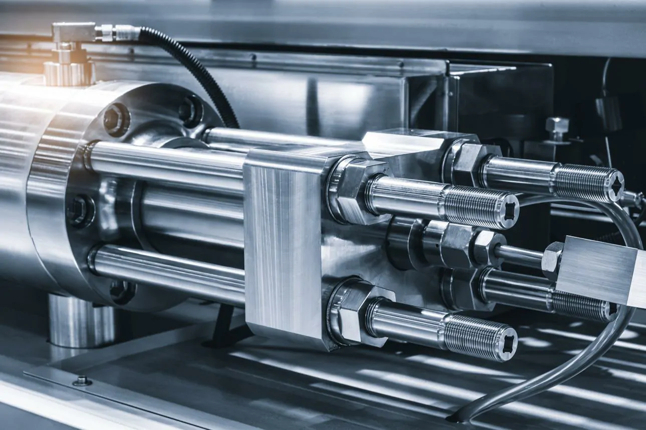 Machinery & Industrial Equipment